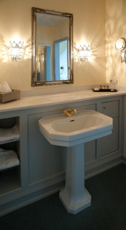 Schlosshotel Hirschhorn Room photo