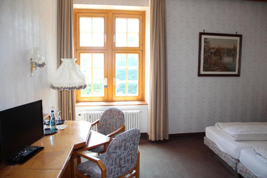 Schlosshotel Hirschhorn Room photo